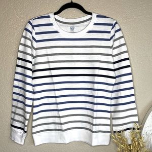 Ladies sweater
